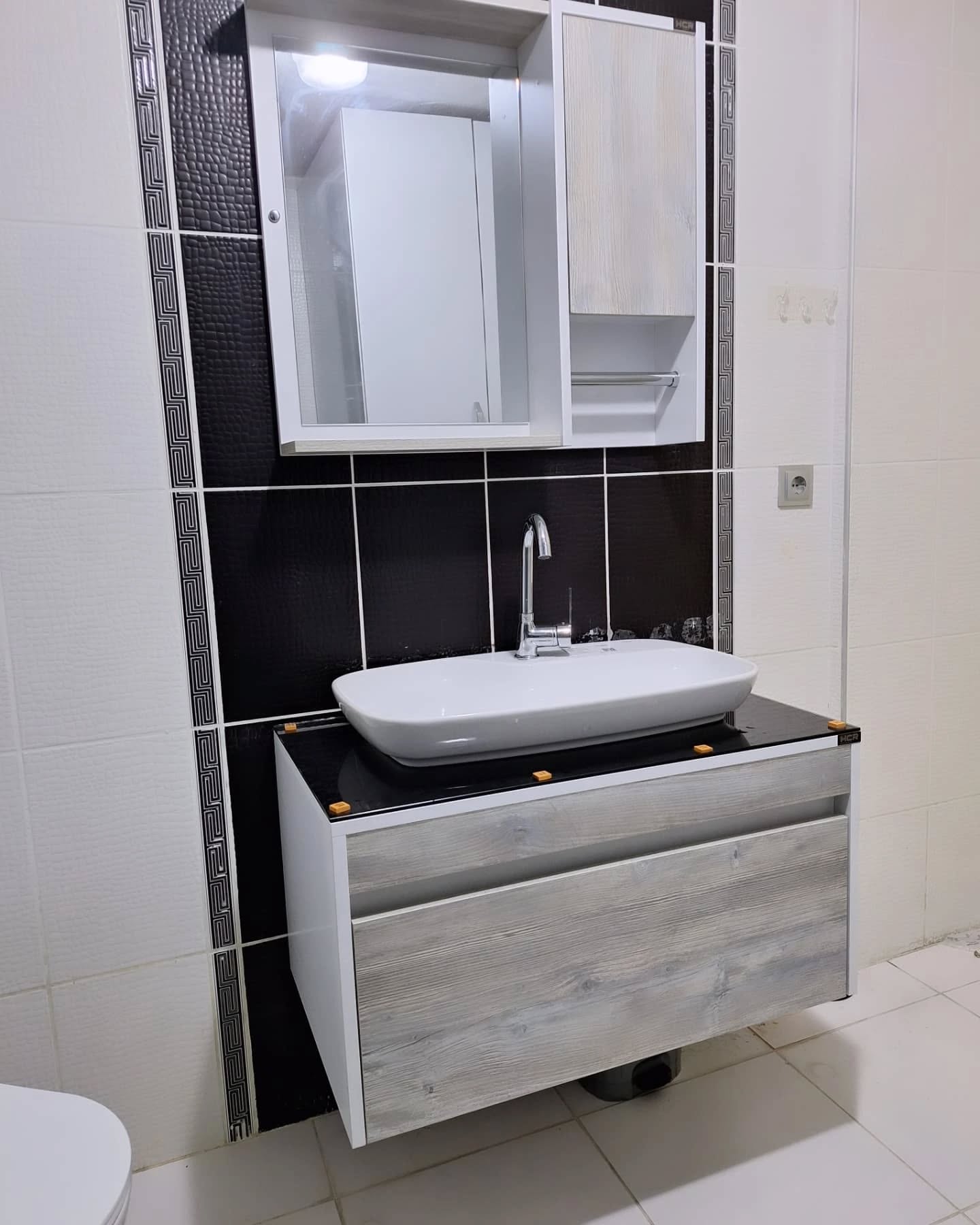 Lavabo Giderlerinde Oluşan Tıkanıklıklara Profesyonel Müdahale